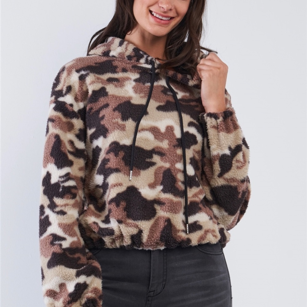 Women’s Hoodie Sweater
